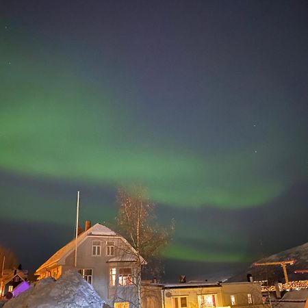 Historical Villa In The City Center Tromsø Kültér fotó